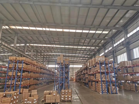 Filtro de ar para veículos para OE E1131L 165467674R C27029 17801-0Y040 no mercado do Médio Oriente