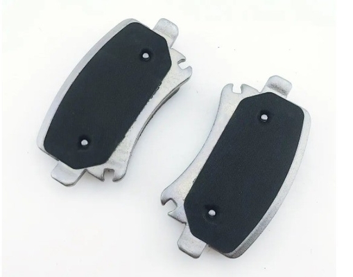 Modelo de carro TOYOTA Camry OE 7N0698451A Chapas de travão de cerâmica para Volkswagen